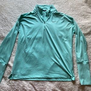 Nike Quarter Zip